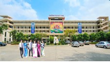 Một số giải pháp tăng quyền tự chủ, tự chịu trách nhiệm trong các trường đại học ở Việt Nam